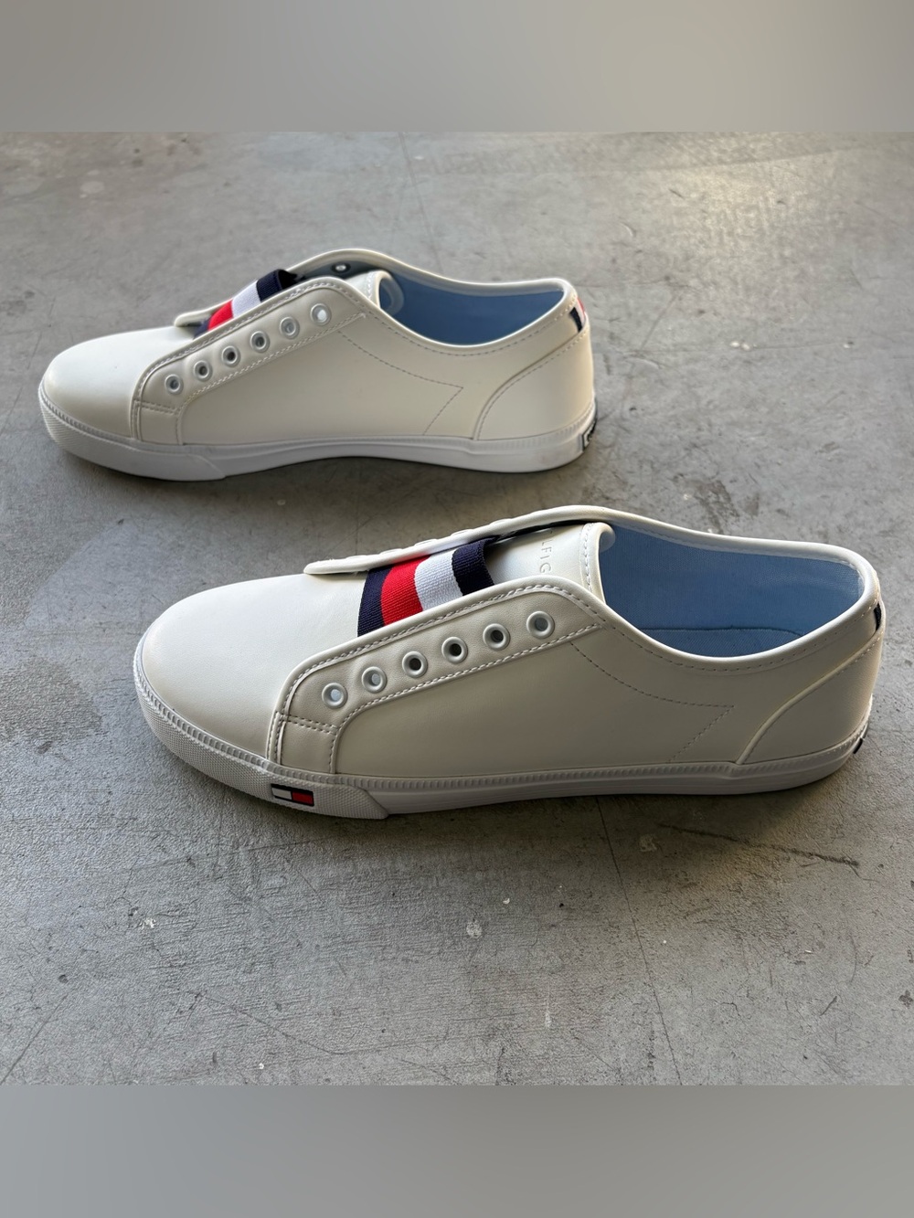 Tommy Hilfiger White Slip‑On Sneakers – Women’s 9.5M (Medium Width)